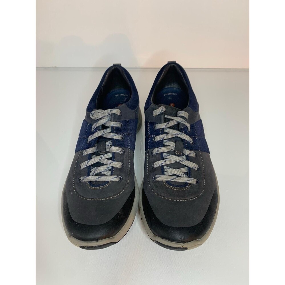 Clarks Women's Wave Walk Andes Waterproof Shoes Navy Blue Nubuck Size  8 US.